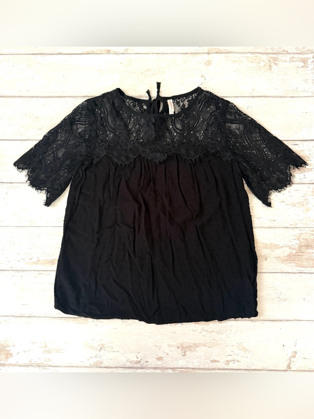 Xhilaration Womens Medium Black Lace Blouse Short Sleeves Shirt Top
